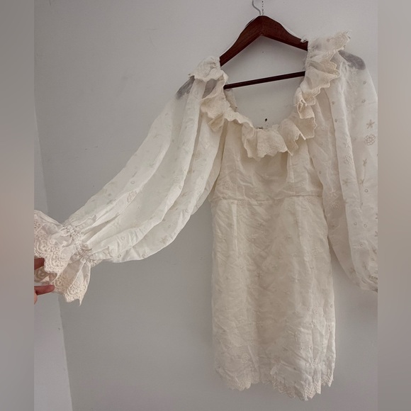 Ivory balloon sleeve off shoulder dress Amable by Mable | boho whimsical dress - Picture 2 of 9